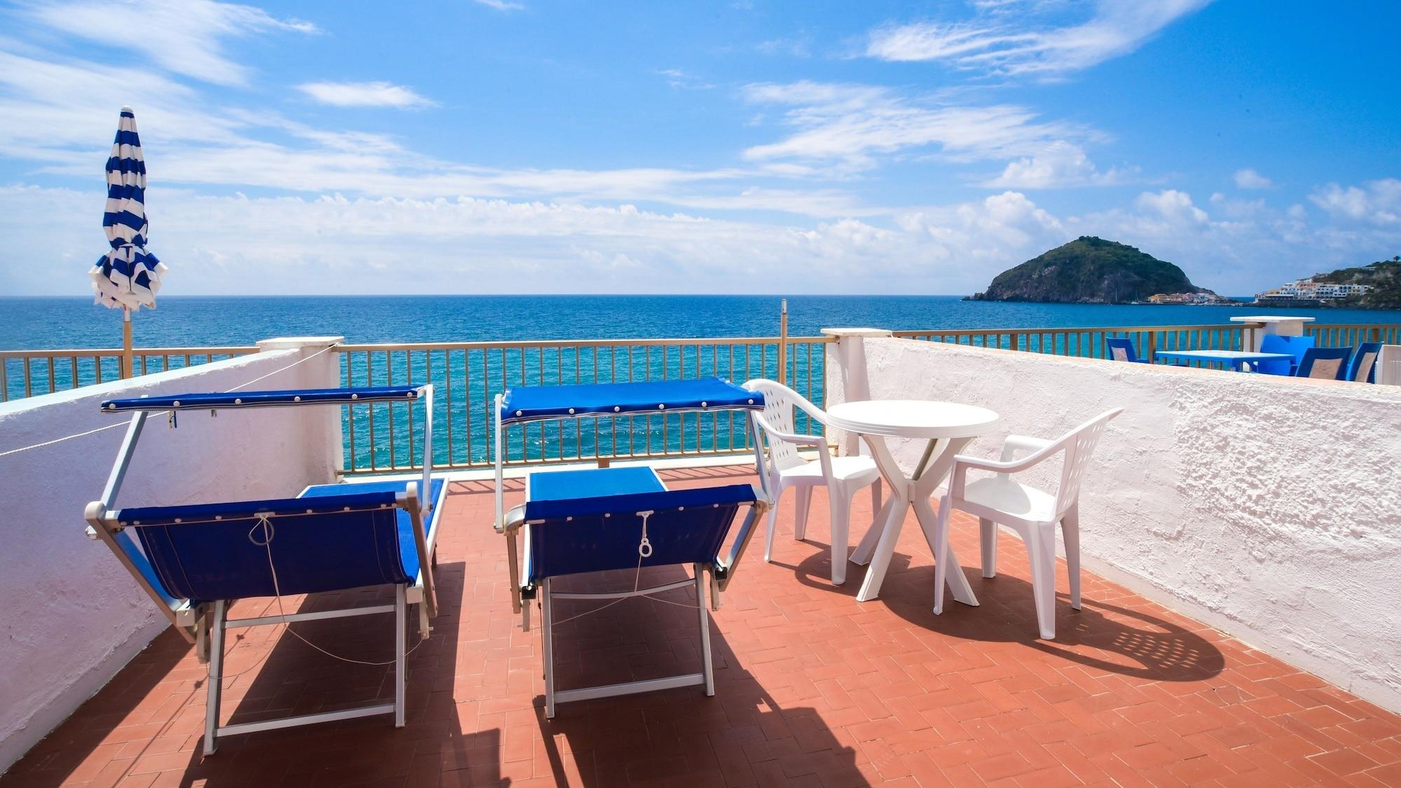 Hotel Regina del Mare Barano dʼIschia Esterno foto