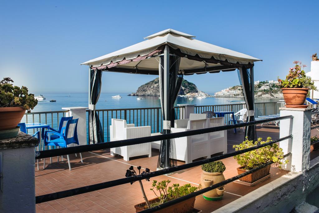 Hotel Regina del Mare Barano dʼIschia Esterno foto