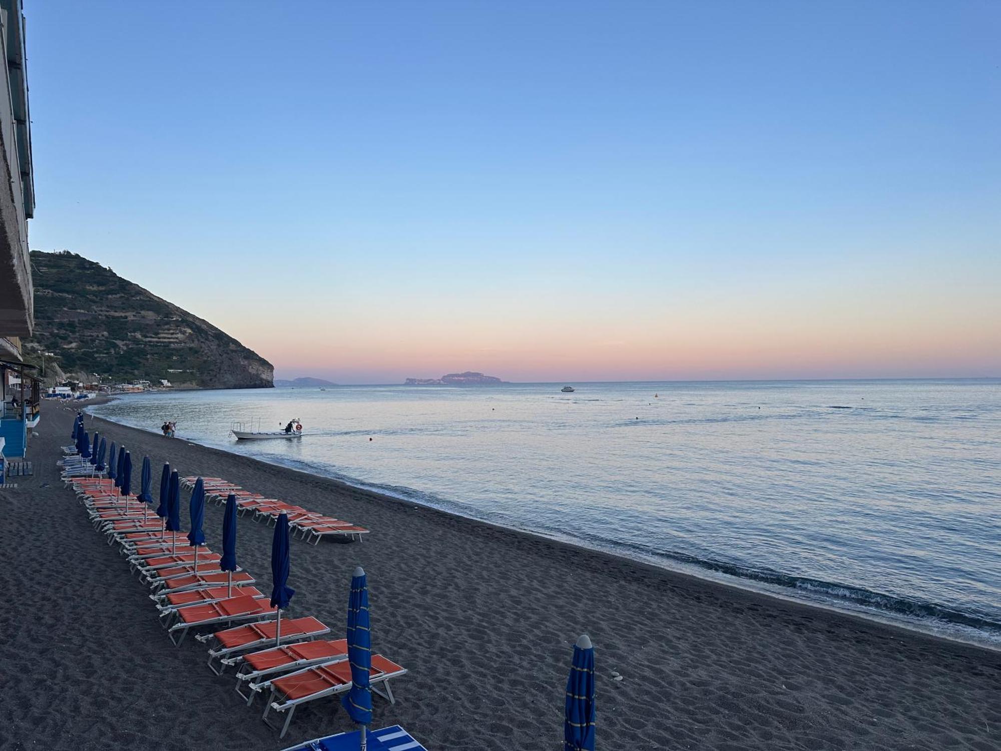 Hotel Regina del Mare Barano dʼIschia Esterno foto