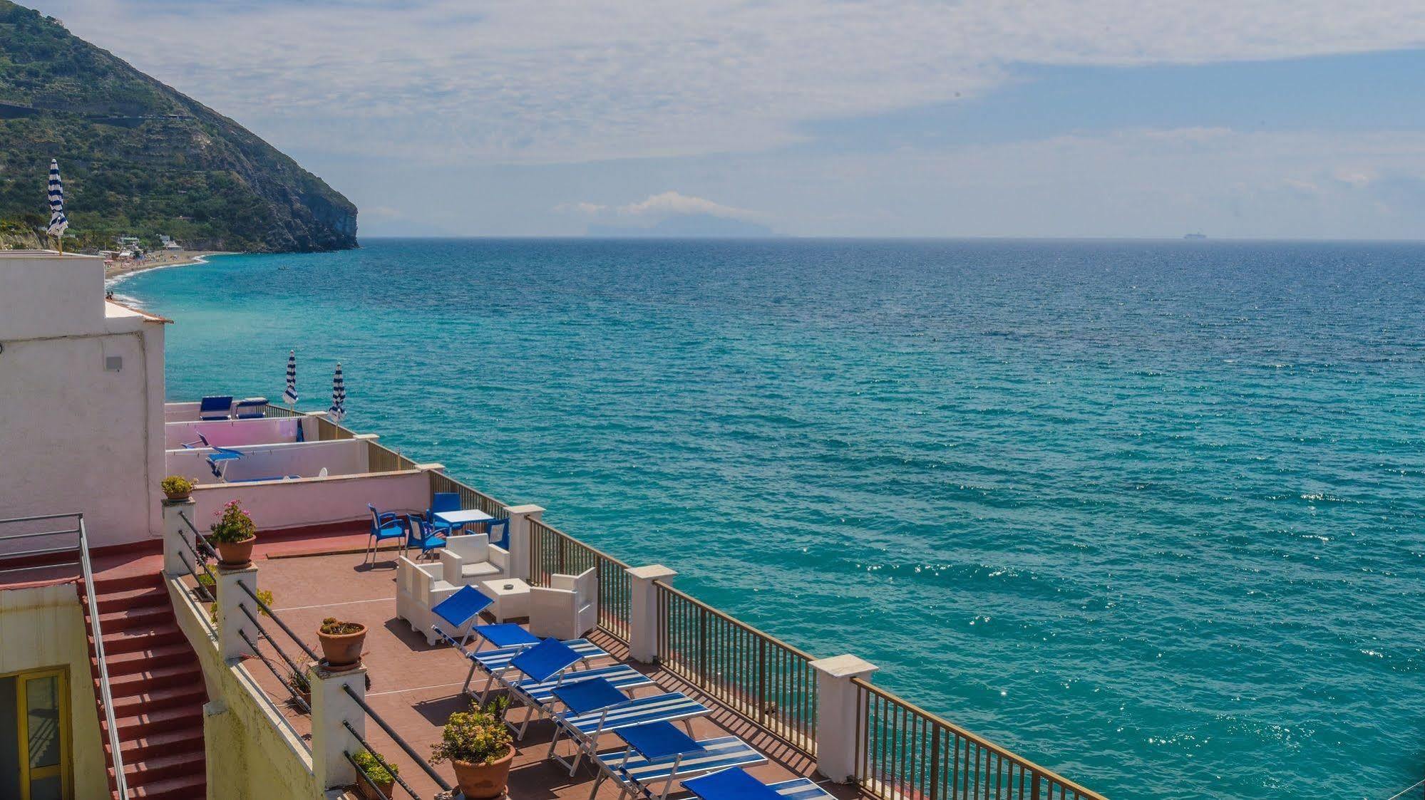 Hotel Regina del Mare Barano dʼIschia Esterno foto