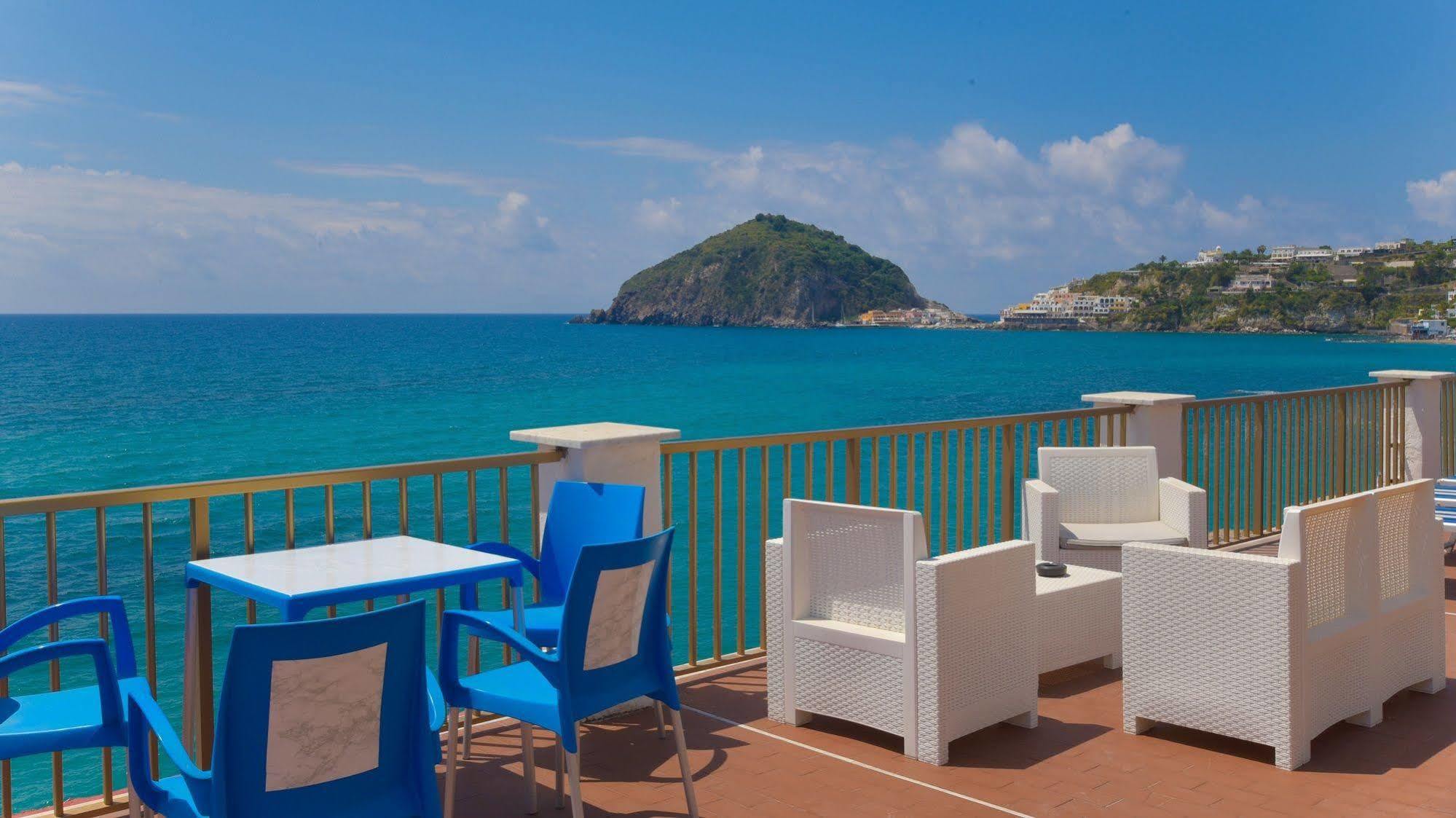 Hotel Regina del Mare Barano dʼIschia Esterno foto